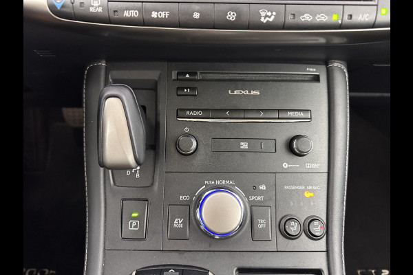 Lexus CT 200h Edition 30 Aut. *FULL-LED | NAVI-FULLMAP | COMFORT-SEATS | CAMERA | KEYLESS | ECC | PDC | CRUISE | 16''ALU | TOWBAR*