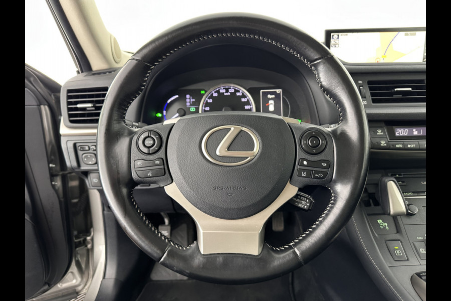 Lexus CT 200h Edition 30 Aut. *FULL-LED | NAVI-FULLMAP | COMFORT-SEATS | CAMERA | KEYLESS | ECC | PDC | CRUISE | 16''ALU | TOWBAR*