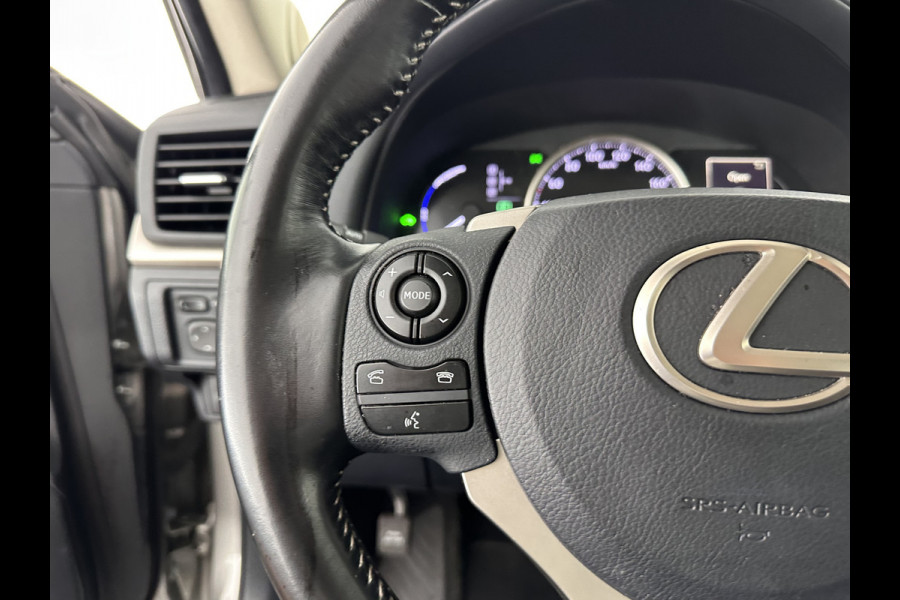 Lexus CT 200h Edition 30 Aut. *FULL-LED | NAVI-FULLMAP | COMFORT-SEATS | CAMERA | KEYLESS | ECC | PDC | CRUISE | 16''ALU | TOWBAR*