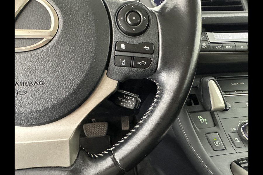 Lexus CT 200h Edition 30 Aut. *FULL-LED | NAVI-FULLMAP | COMFORT-SEATS | CAMERA | KEYLESS | ECC | PDC | CRUISE | 16''ALU | TOWBAR*