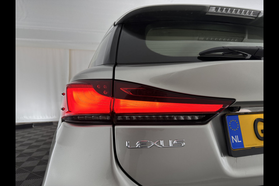 Lexus CT 200h Edition 30 Aut. *FULL-LED | NAVI-FULLMAP | COMFORT-SEATS | CAMERA | KEYLESS | ECC | PDC | CRUISE | 16''ALU | TOWBAR*