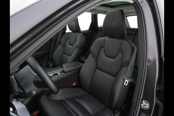 Volvo XC60 2.0 T6 Plug-in Hybrid AWD Inscription Expression (INCL-BTW)  AUT. *PANO | LUXURY-LEATHER | FULL-LED | HEATED-SPORTSEATS | NAVI-FULLMAP | CAMERA | PDC | ADAPT.CRUISE | CARPLAY | DIGI-COCKPIT | BLIS | SIPS | KEYLESS | 18"ALU*