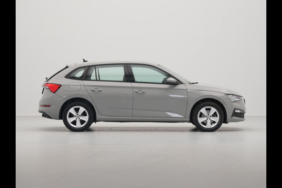 Škoda SCALA 1.0 TSI 115pk Ambition Navi via App Lane assist Cruise Front Assist 284