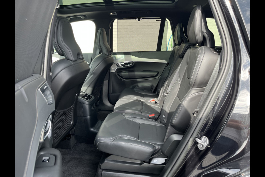 Volvo XC90 2.0 T8 Recharge AWD Plus Dark | Luchtvering | Panorama dak | Stoelverkoeling | Bowers&Wilkins | Zwenkbare trekhaak |