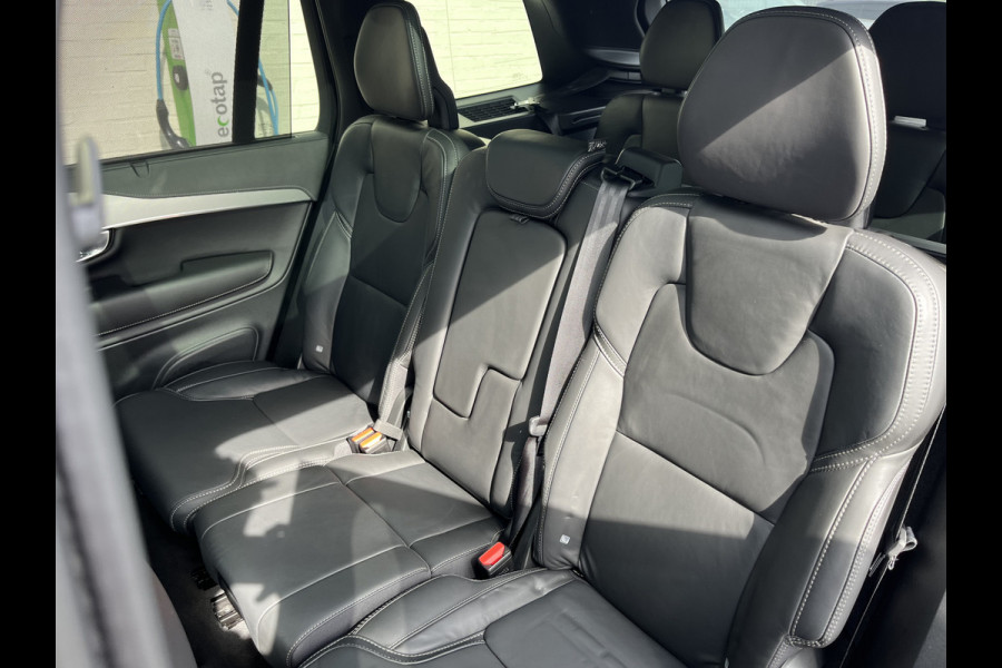 Volvo XC90 2.0 T8 Recharge AWD Plus Dark | Luchtvering | Panorama dak | Stoelverkoeling | Bowers&Wilkins | Zwenkbare trekhaak |