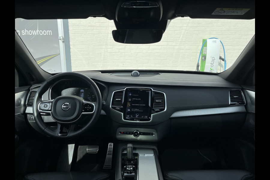 Volvo XC90 2.0 T8 Recharge AWD Plus Dark | Luchtvering | Panorama dak | Stoelverkoeling | Bowers&Wilkins | Zwenkbare trekhaak |