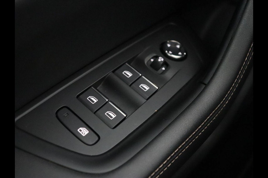 Peugeot 508 1.6 HYbrid GT | Stoelverwarming | Focal Sound | 360 Camera | Massage | Leder/Alcantara | Keyless | Digital Cockpit | Carplay | Memory | Navigatie | Full LED | PHEV | Plug In