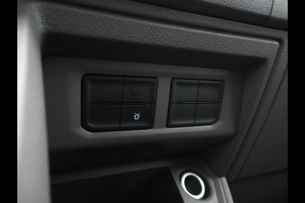 Volkswagen Crafter 50 2.0 TDI L3 DL Comfortline Clixtar laadvermogen BE 2950 kg luchtvering Laadklep shuifzeil