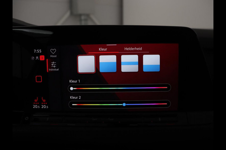 Volkswagen Golf 1.4 eHybrid GTE | Panoramadak | Stoel & stuurverwarming | Trekhaak | Adaptive cruise | Sfeerverlichting | LED Plus | Carplay | Sportstoelen | Navigatie | PHEV | Plug In