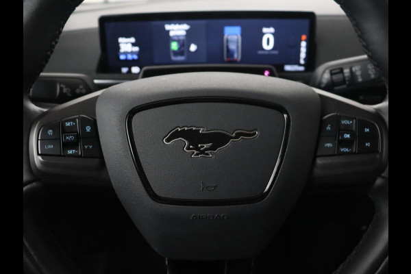 Ford Mustang Mach-E RWD 75 kWh | Leder | Stoelverwarming | 360 Camera | Adaptive cruise | B&O Sound | Stuurverwarming | Carplay | Navigatie