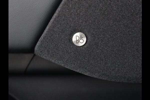 Ford Mustang Mach-E RWD 75 kWh | Leder | Stoelverwarming | 360 Camera | Adaptive cruise | B&O Sound | Stuurverwarming | Carplay | Navigatie