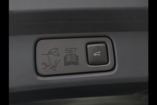 Ford Mustang Mach-E RWD 75 kWh | Leder | Stoelverwarming | 360 Camera | Adaptive cruise | B&O Sound | Stuurverwarming | Carplay | Navigatie