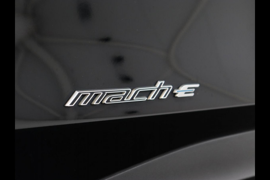 Ford Mustang Mach-E RWD 75 kWh | Leder | Stoelverwarming | 360 Camera | Adaptive cruise | B&O Sound | Stuurverwarming | Carplay | Navigatie