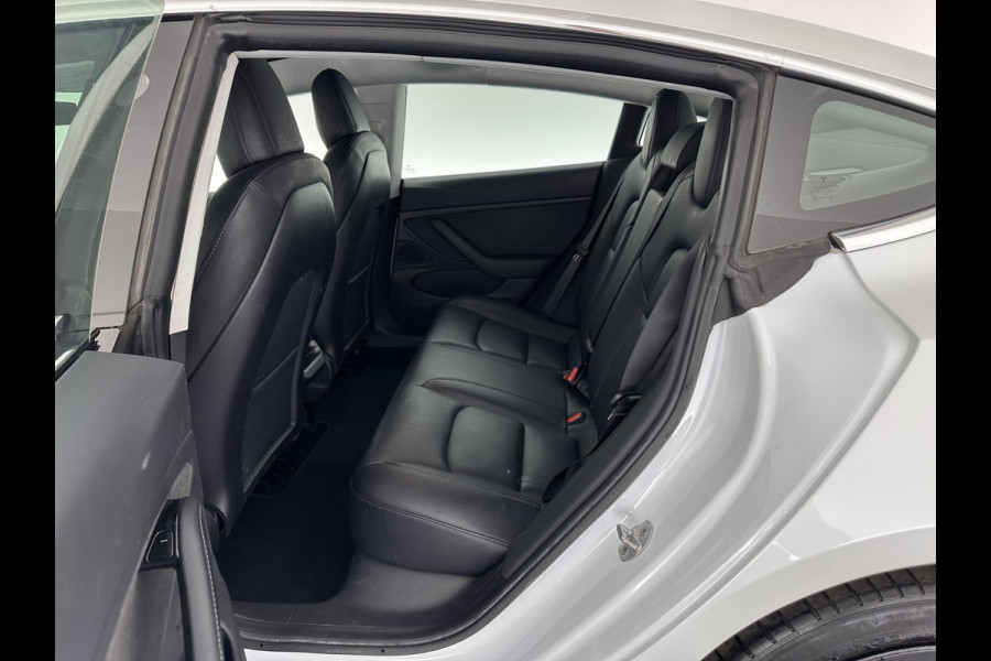 Tesla Model 3 Standard RWD Plus 60 kWh [ 3-Fase ] (INCL-BTW) Aut. *PANO | AUTO-PILOT | LUXURY-LEATHER | KEYLESS | FULL-LED | MEMORY-PACK | SURROUND-VIEW | DAB | CARPLAY | DIGI-COCKPIT | LANE-ASSIST | COMFORT-SEATS | 18"ALU*