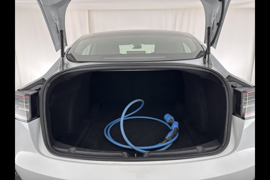 Tesla Model 3 Standard RWD Plus 60 kWh [ 3-Fase ] (INCL-BTW) Aut. *PANO | AUTO-PILOT | LUXURY-LEATHER | KEYLESS | FULL-LED | MEMORY-PACK | SURROUND-VIEW | DAB | CARPLAY | DIGI-COCKPIT | LANE-ASSIST | COMFORT-SEATS | 18"ALU*