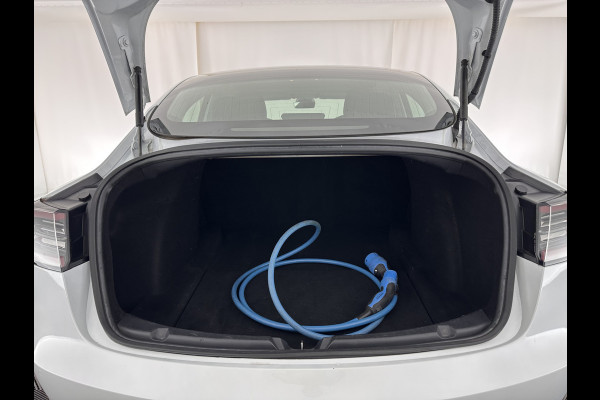 Tesla Model 3 Standard RWD Plus 60 kWh [ 3-Fase ] (INCL-BTW) Aut. *PANO | AUTO-PILOT | LUXURY-LEATHER | KEYLESS | FULL-LED | MEMORY-PACK | SURROUND-VIEW | DAB | CARPLAY | DIGI-COCKPIT | LANE-ASSIST | COMFORT-SEATS | 18"ALU*