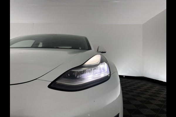 Tesla Model 3 Standard RWD Plus 60 kWh [ 3-Fase ] (INCL-BTW) Aut. *PANO | AUTO-PILOT | LUXURY-LEATHER | KEYLESS | FULL-LED | MEMORY-PACK | SURROUND-VIEW | DAB | CARPLAY | DIGI-COCKPIT | LANE-ASSIST | COMFORT-SEATS | 18"ALU*