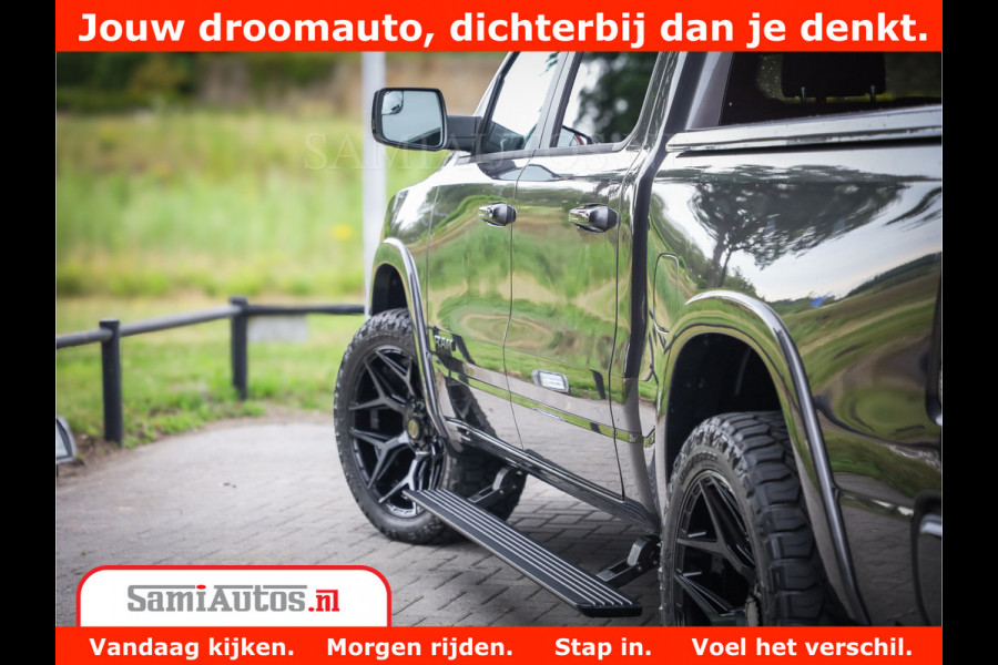 Dodge Ram 1500 Laramie Night 5,7 V8 402PK | Krachtige Hemi | Zeer Rijk Uitgevoerd | Comfortabele Dubbele Cabine met Royale 5 Zitplaatsen | Granite Crystal |  BPM vrij | Nu Leverbaar uit Voorraad | Voorraad Nr 2371 - 2297