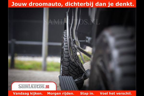 Dodge Ram 1500 Laramie Night 5,7 V8 402PK | Krachtige Hemi | Zeer Rijk Uitgevoerd | Comfortabele Dubbele Cabine met Royale 5 Zitplaatsen | Granite Crystal |  BPM vrij | Nu Leverbaar uit Voorraad | Voorraad Nr 2371 - 2297