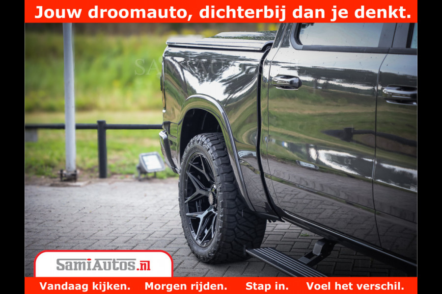 Dodge Ram 1500 Laramie Night 5,7 V8 402PK | Krachtige Hemi | Zeer Rijk Uitgevoerd | Comfortabele Dubbele Cabine met Royale 5 Zitplaatsen | Granite Crystal |  BPM vrij | Nu Leverbaar uit Voorraad | Voorraad Nr 2371 - 2297