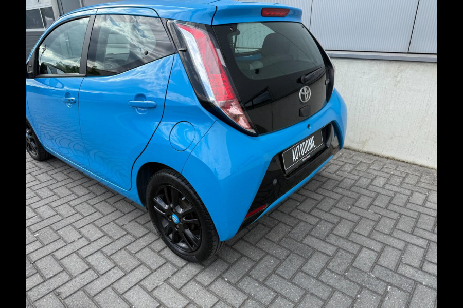 Toyota Aygo 1.0 VVT-i | Cruise | Clima | NAVI