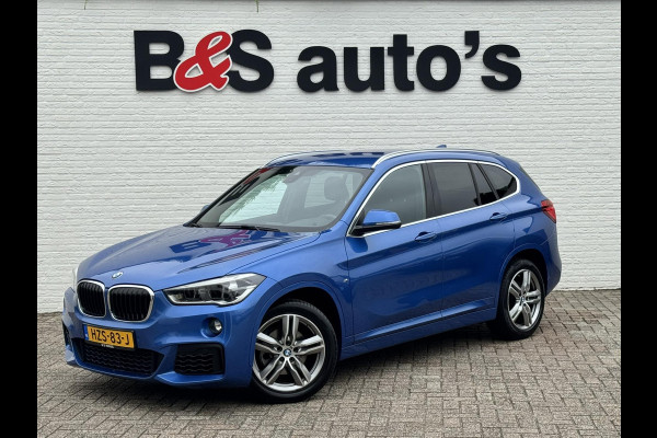 BMW X1 SDrive18i Dealeronderhouden Cruise control Climate control Navigatie M-pakket Parkeersensoren voor en achter