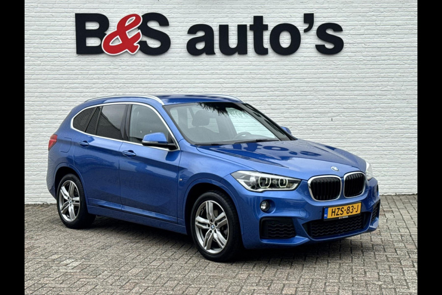 BMW X1 SDrive18i Dealeronderhouden Cruise control Climate control Navigatie M-pakket Parkeersensoren voor en achter