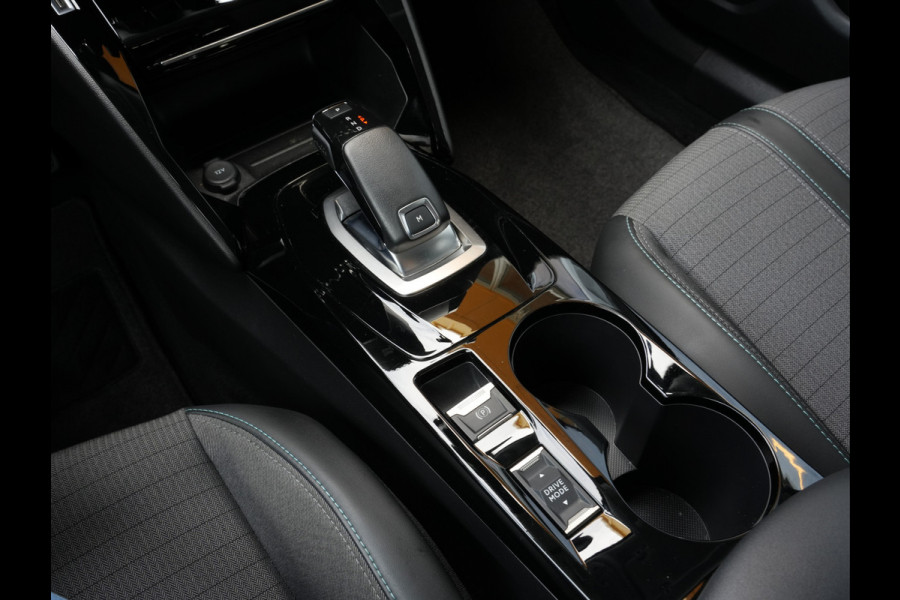 Peugeot 2008 1.2 PureTech 130 EAT8 Allure Pack | Navigatie | Climate Control | Camera
