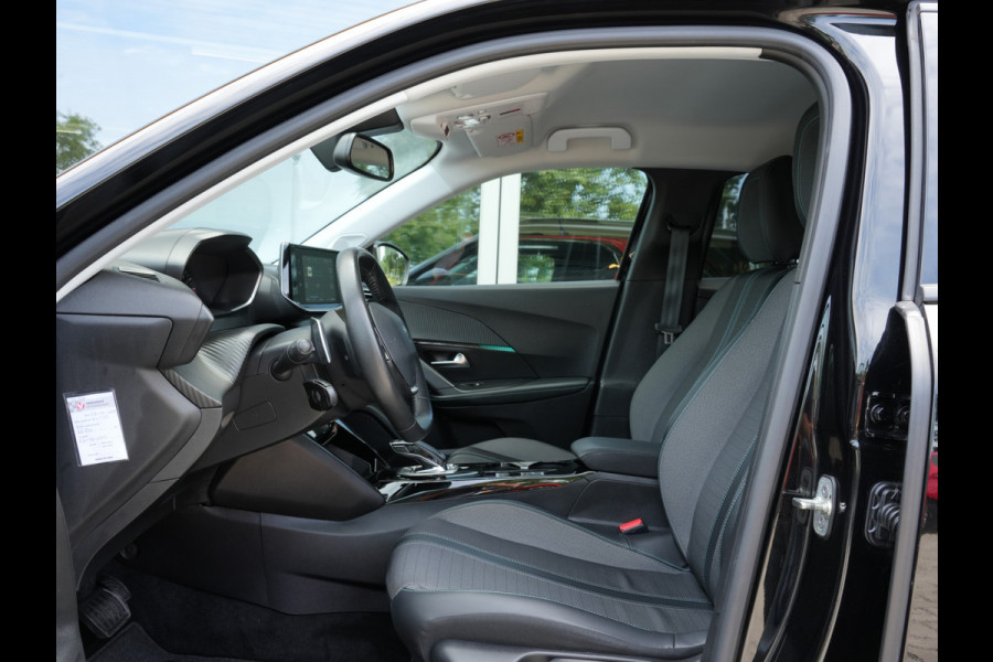 Peugeot 2008 1.2 PureTech 130 EAT8 Allure Pack | Navigatie | Climate Control | Camera