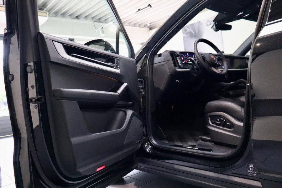 Porsche Cayenne Coupé 3.0 E-Hybrid PANO|HuD|SoftCl|18-weg