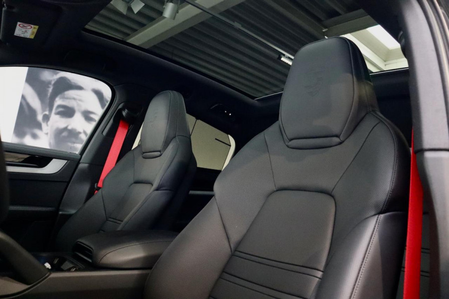 Porsche Cayenne Coupé 3.0 E-Hybrid PANO|HuD|SoftCl|18-weg
