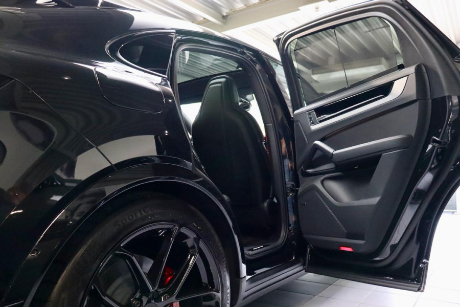 Porsche Cayenne Coupé 3.0 E-Hybrid PANO|HuD|SoftCl|18-weg