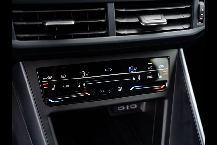 Volkswagen Polo 1.0 TSI R-Line Business / IQ licht / Dodehoek / Stoelverwarmig / Carplay