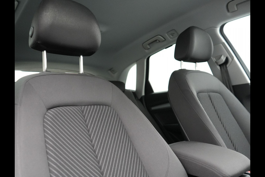 Audi Q5 50 TFSI e Advanced edition S-Tronic Plug In Hybrid 300pk Dealer O.H PHEV | 360 Camera | Cruise Control | Sportstoelen Verwarmd | Navigatie | Virtual | DAB | L.M. 18" |