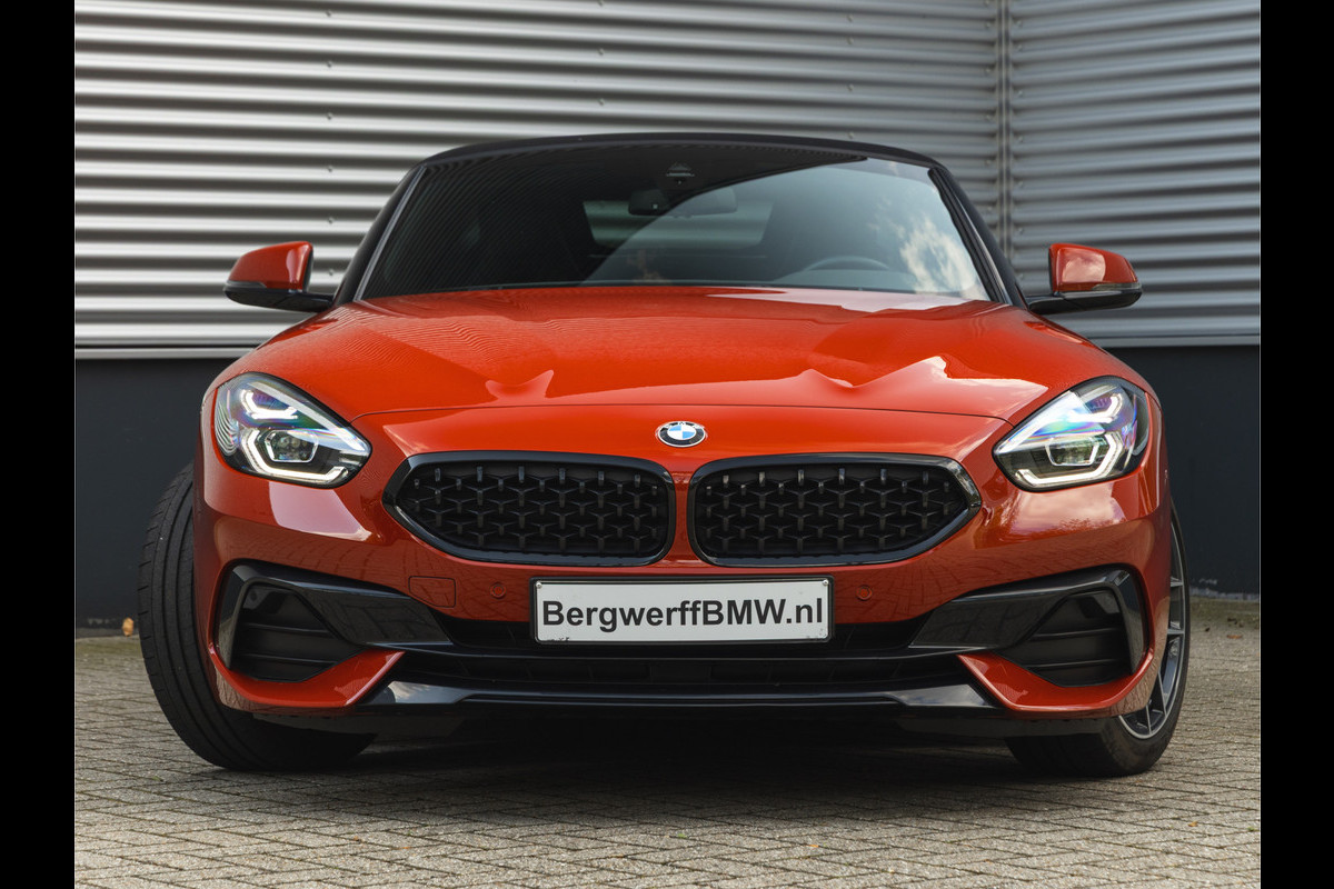 BMW Z4 Roadster sDrive20i Sportline - ACC - M-Sportzetels - Stoelverwarming - Adaptive LED - Hifi