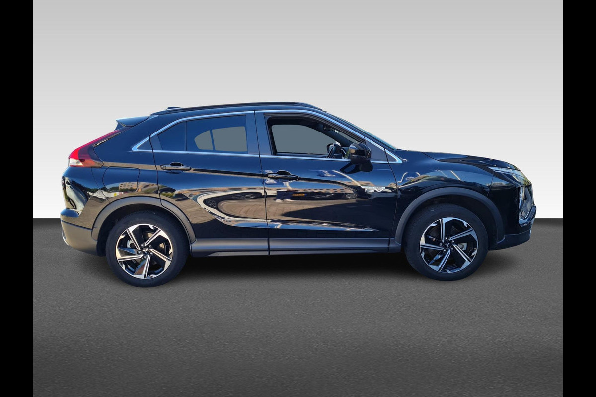 Mitsubishi Eclipse Cross 2.4 PHEV Business Intense+ Mitsubishi Eclipse Cross 2.4 PHEV Business Intense+