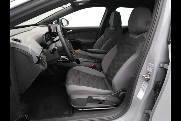 Volkswagen ID.5 Pro Business 77 kWh Navigatie Stuurverwarming Camera Acc 124
