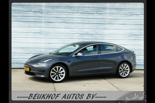 Tesla Model 3 Standard RWD Soh 90% Panorama Autopilot Leer