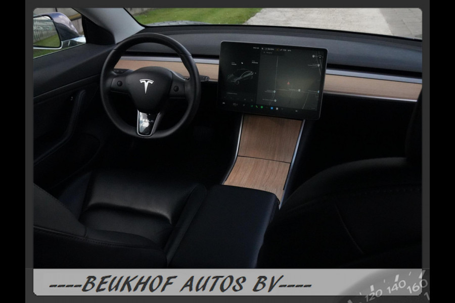 Tesla Model 3 Standard RWD Soh 90% Panorama Autopilot Leer