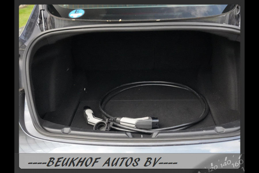 Tesla Model 3 Standard RWD Soh 90% Panorama Autopilot Leer