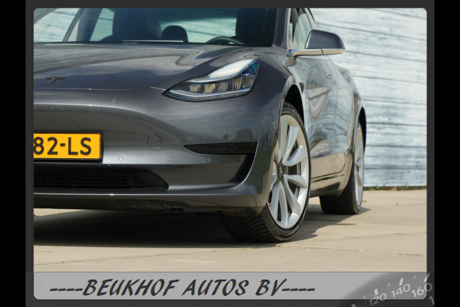 Tesla Model 3 Standard RWD Soh 90% Panorama Autopilot Leer