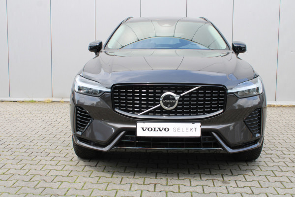 Volvo XC60 T6 Plug-in hybrid AWD Plus Dark | Trekhaak | 360 graden camera | Harman Kardon