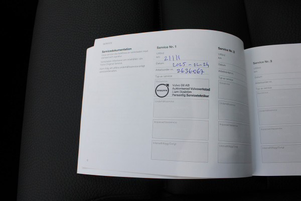 Volvo XC60 T6 Plug-in hybrid AWD Plus Dark | Trekhaak | 360 graden camera | Harman Kardon