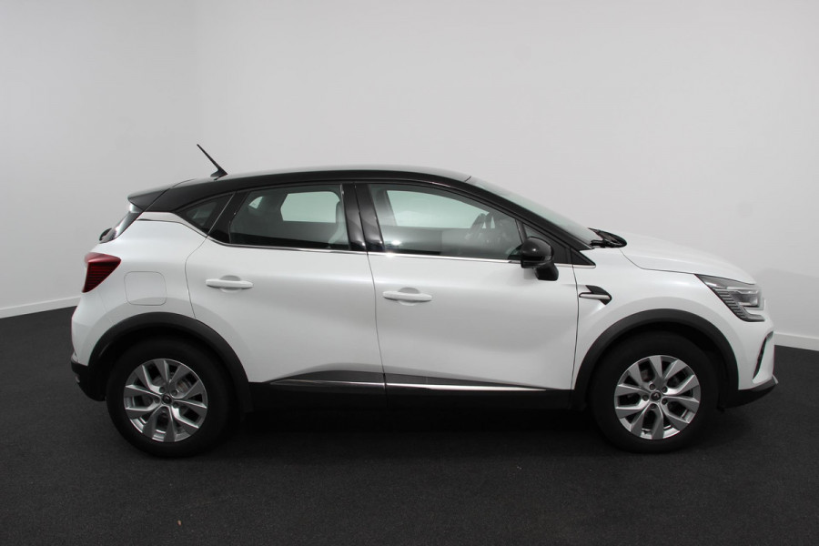 Renault Captur 1.3 TCe 155pk Automaat Intens Renault Captur 1.3 TCe Intens | Navigatie | Climate control | Lane Assist | Keyless Go | Camera | Stoel/Stuurverwarming | LED | Lichtmetalen Velgen |