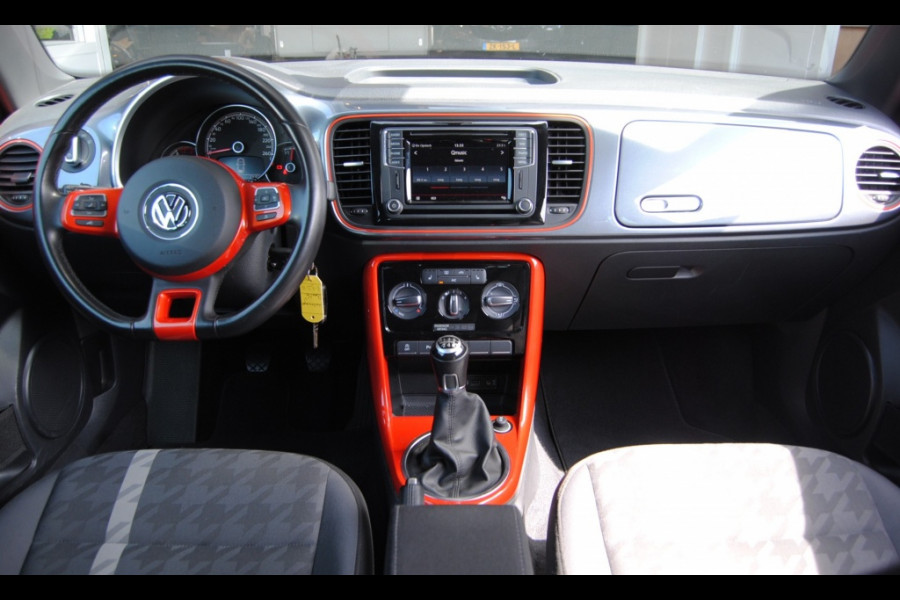 Volkswagen Beetle 1.2 TSI Exclusive S. Unieke kleur!