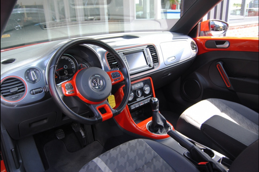 Volkswagen Beetle 1.2 TSI Exclusive S. Unieke kleur!