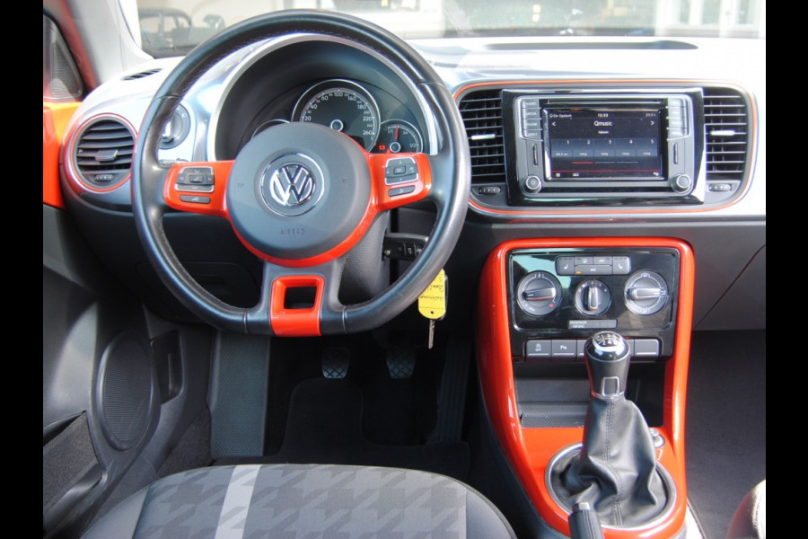 Volkswagen Beetle 1.2 TSI Exclusive S. Unieke kleur!