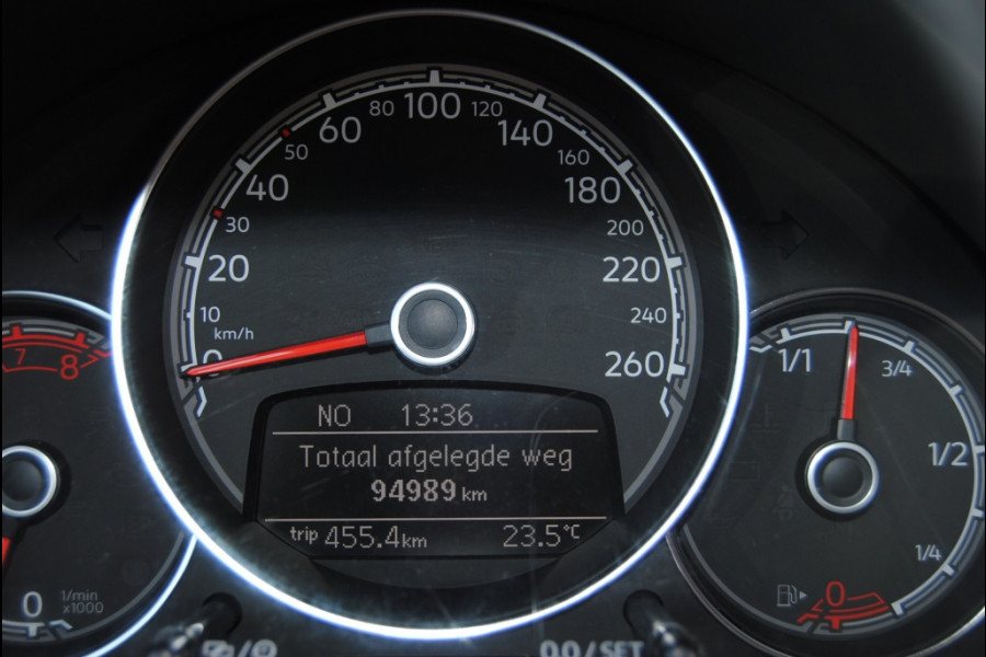 Volkswagen Beetle 1.2 TSI Exclusive S. Unieke kleur!