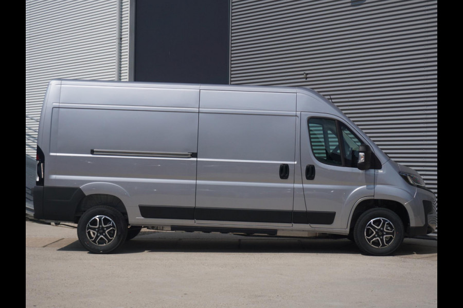 Peugeot e-Boxer 3.5t L3H2 Zwaar 110 kWh | 0% rente | Pakket Style Black | Pakket Premium Visibilit LED | Pakket City Plus