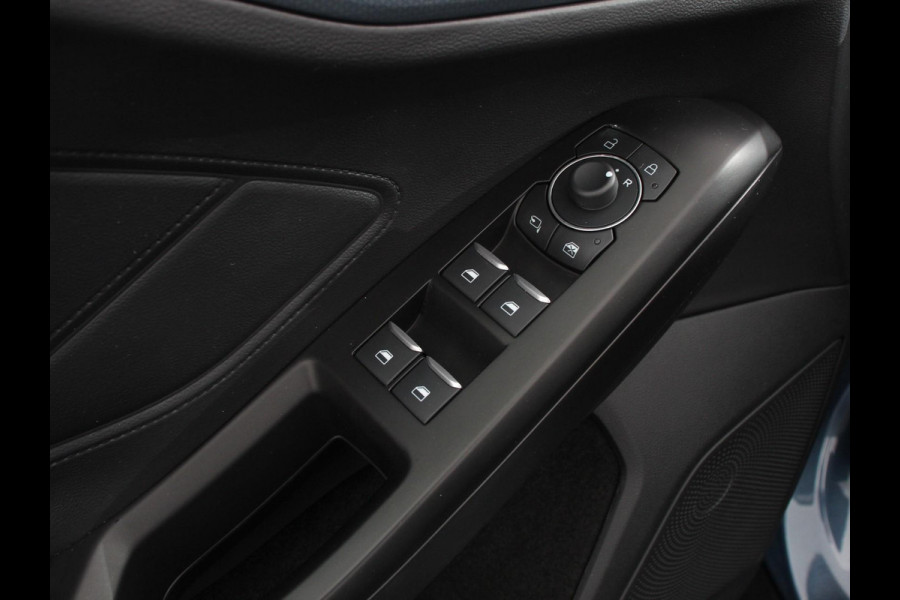 Ford FOCUS Wagon 1.0 EcoBoost 155pk Hybrid Active X | Navigatie Climate Control Camera Parkeer sensoren B&O Dab Led Lichtmetalen velgen